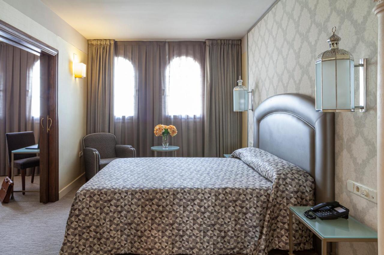 Macia Alfaros 4*