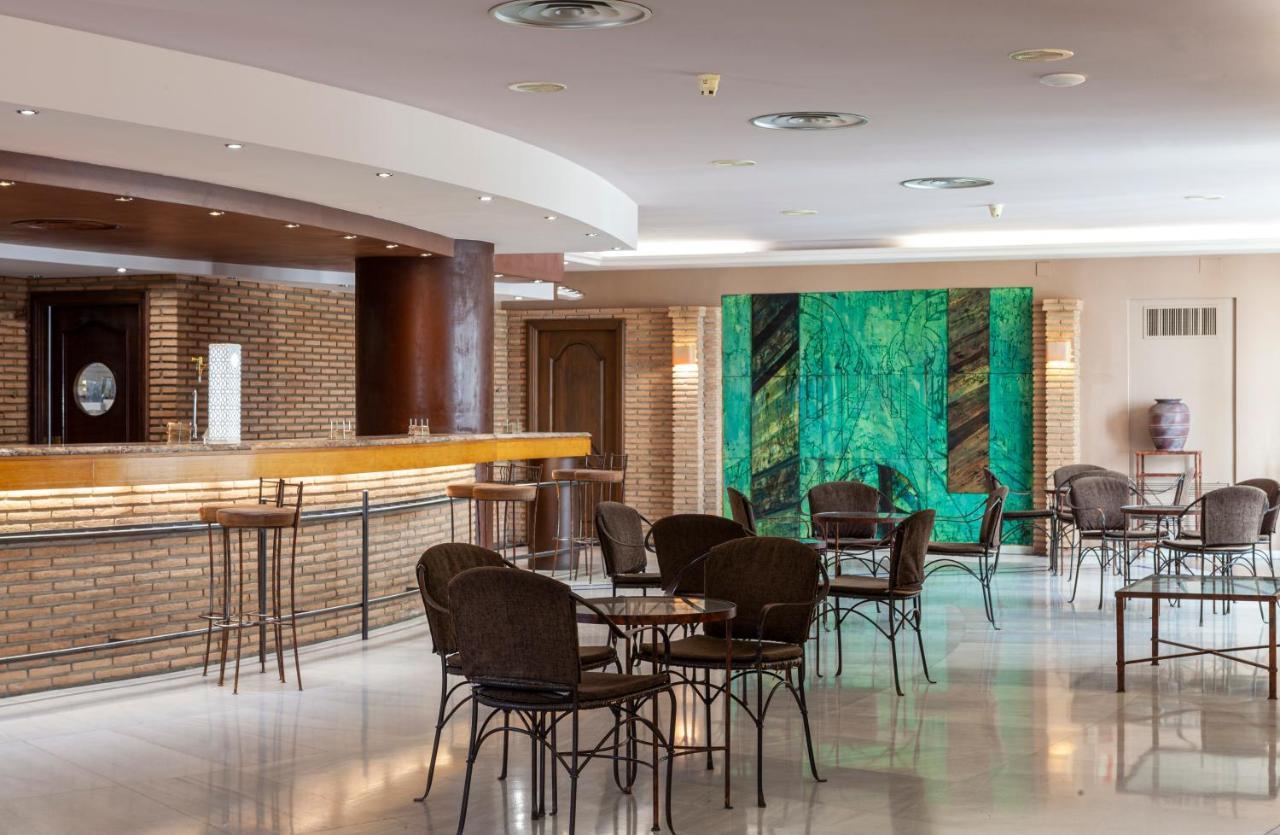 Macia Alfaros Hotel 4*